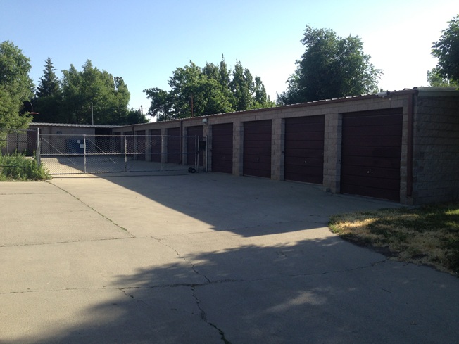 Longmont Storage - Mountain View Ave
